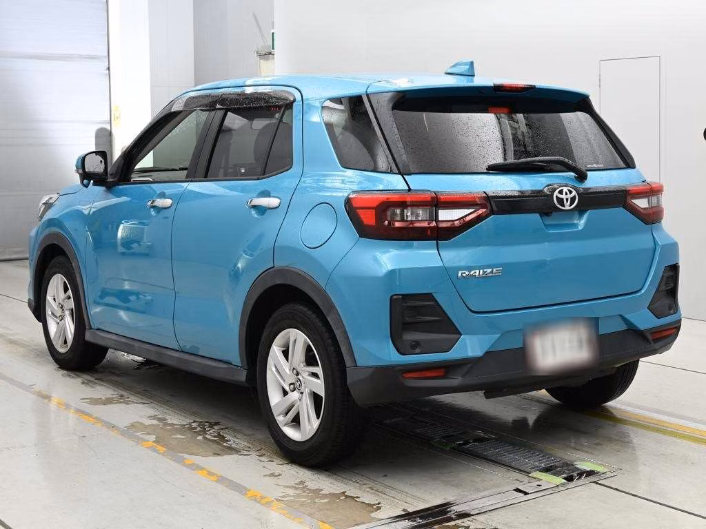 TOYOTA RAIZE