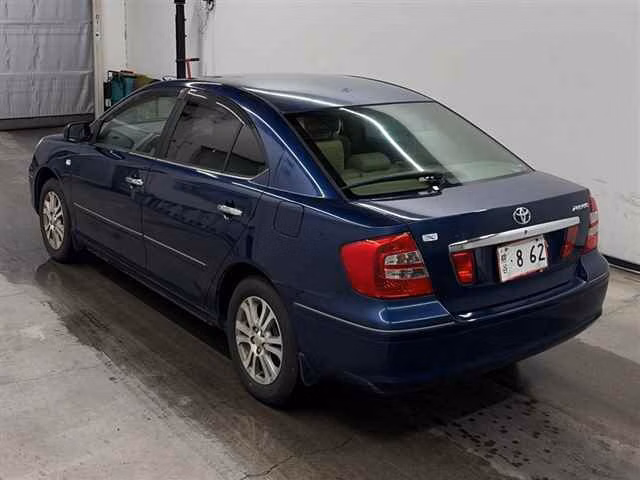 TOYOTA PREMIO