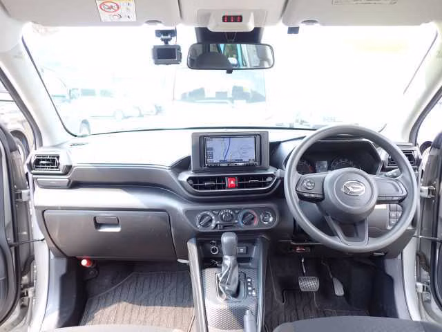 DAIHATSU ROCKY
