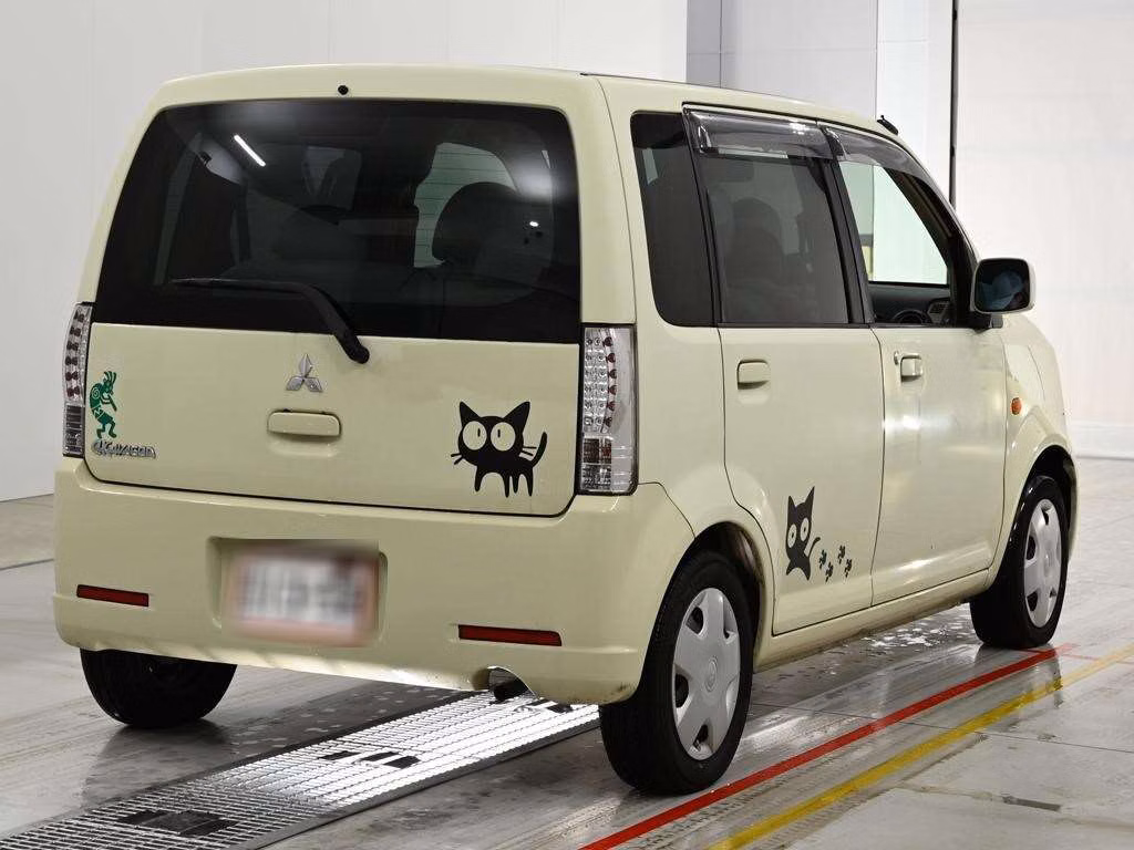 MITSUBISHI EK WAGON