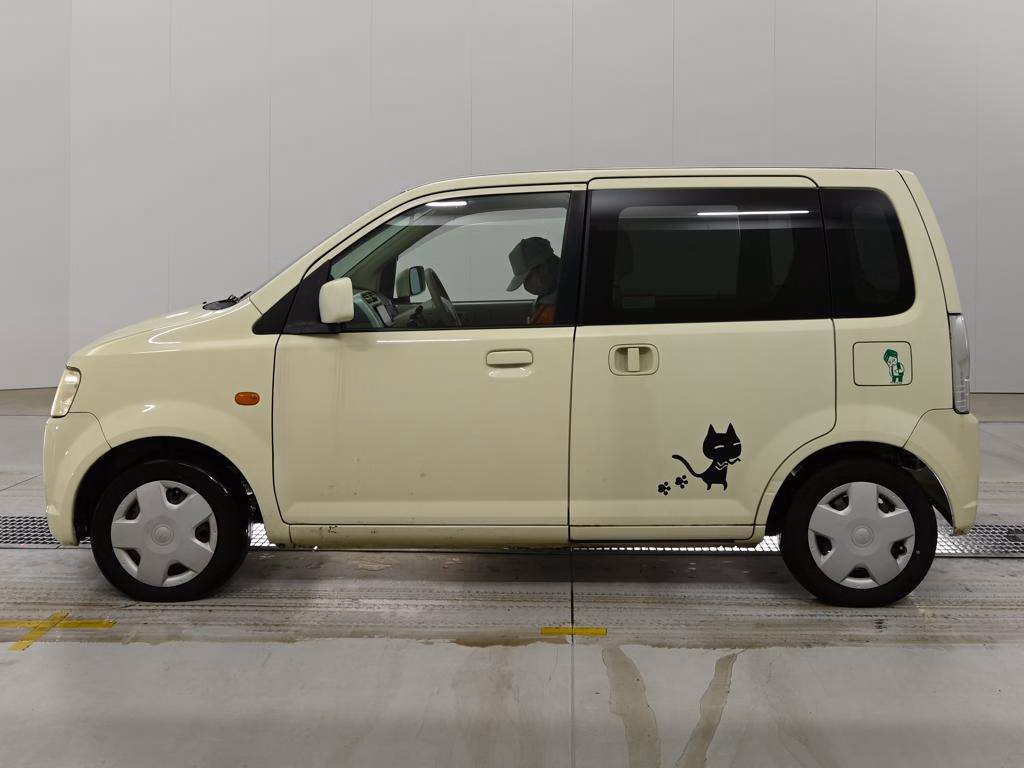 MITSUBISHI EK WAGON