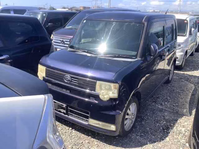 DAIHATSU MOVE CONTE