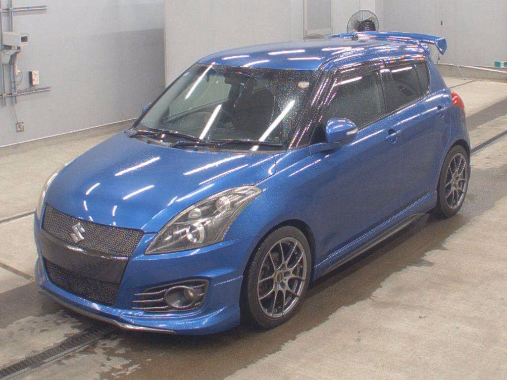 SUZUKI SWIFT