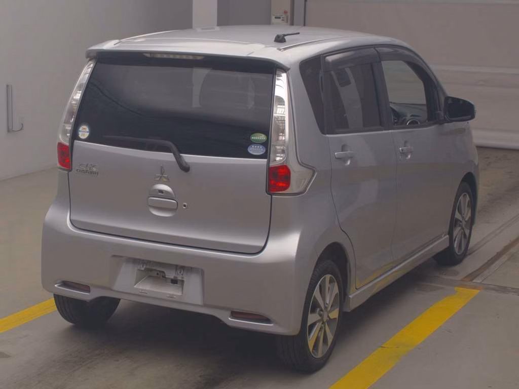 MITSUBISHI EK CUSTOM