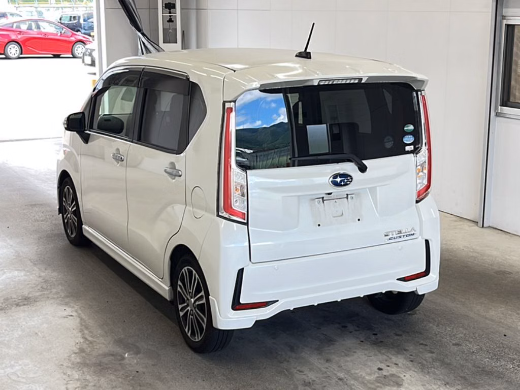 SUBARU STELLA