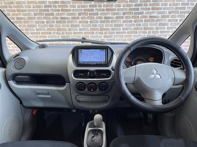 MITSUBISHI I