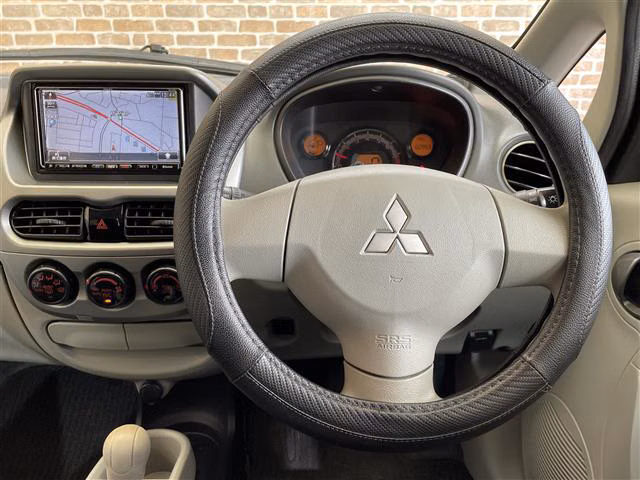 MITSUBISHI I