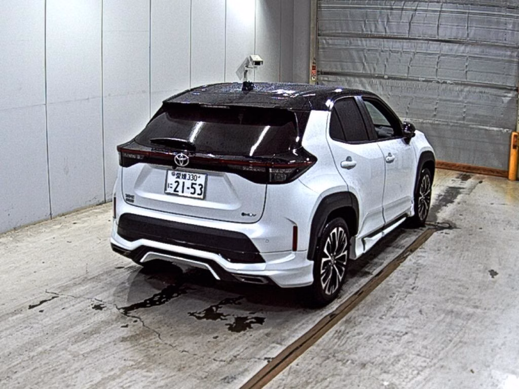 TOYOTA YARIS CROSS