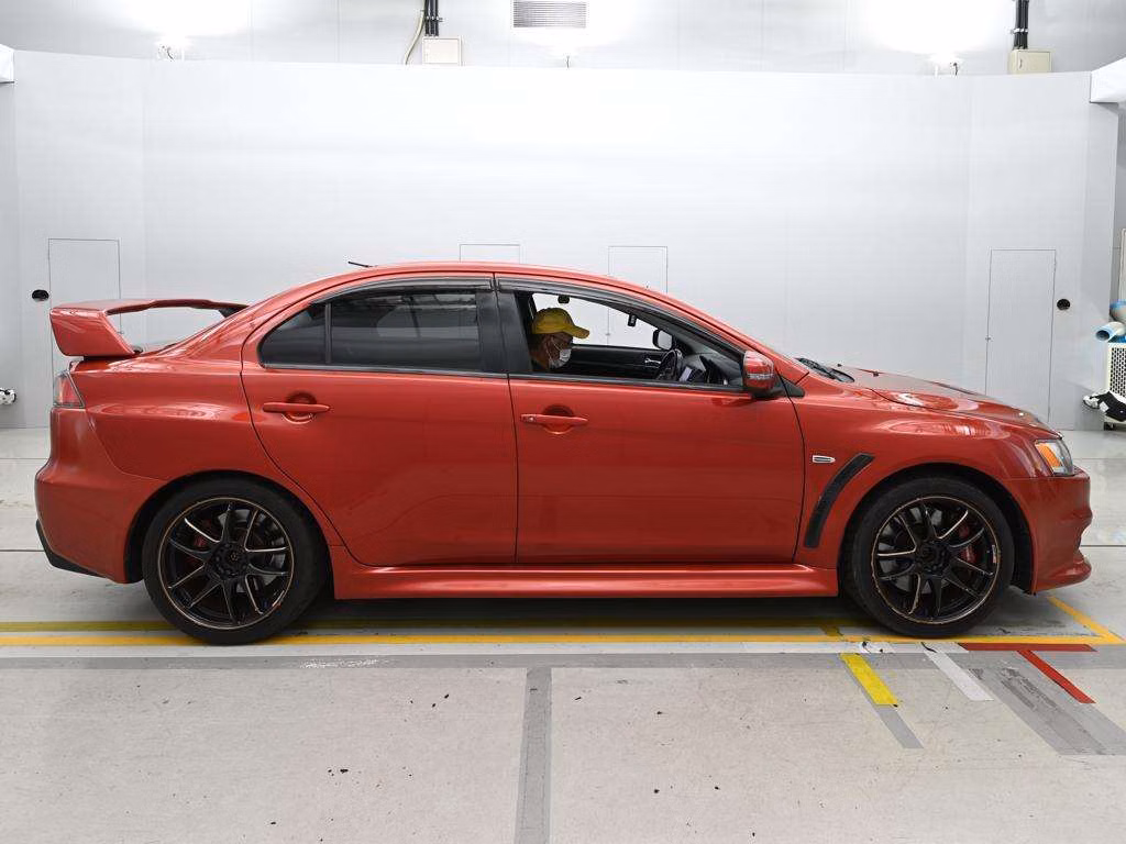 MITSUBISHI LANCER EVOLUTION