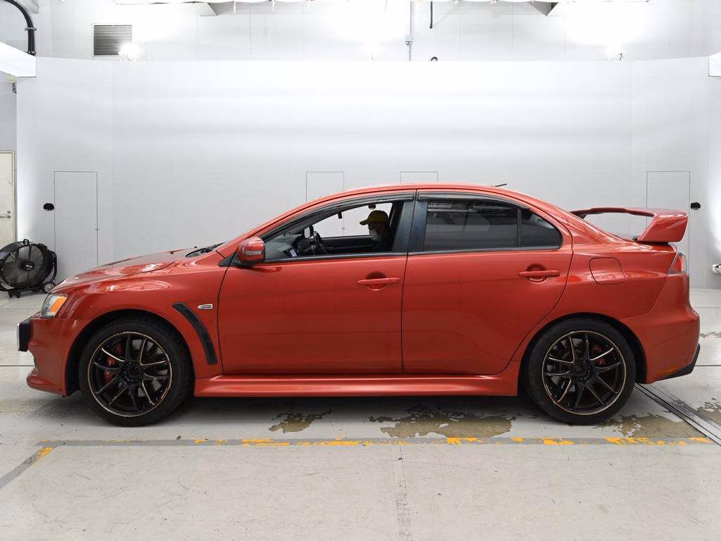 MITSUBISHI LANCER EVOLUTION