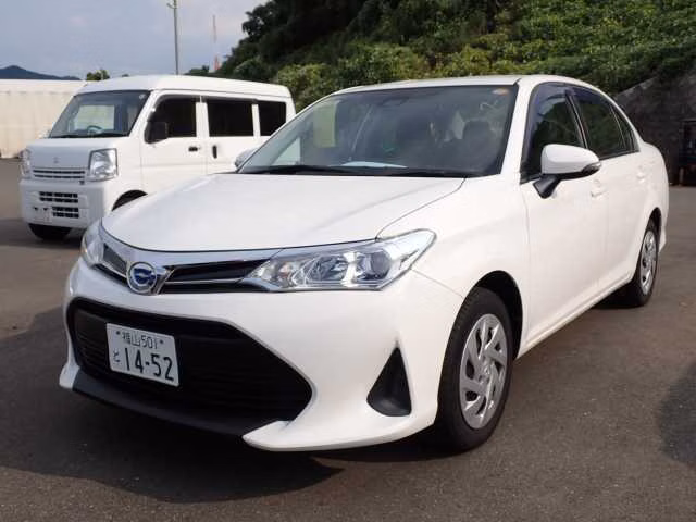 TOYOTA COROLLA AXIO