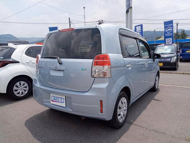 TOYOTA SPADE