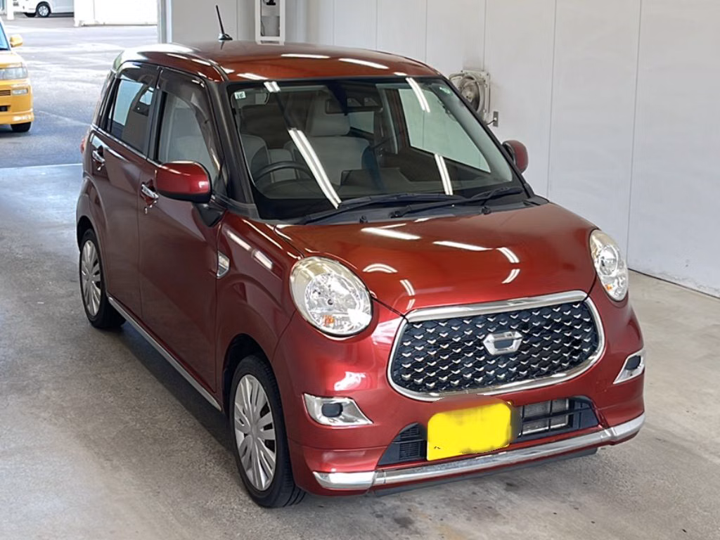 DAIHATSU CAST