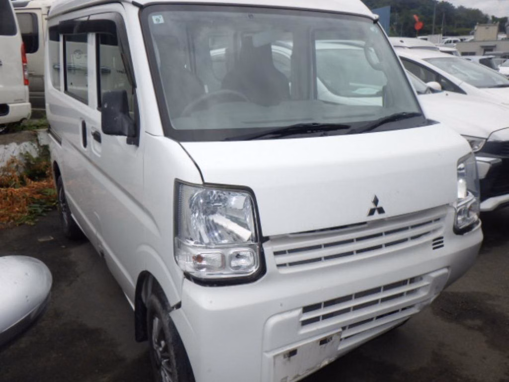 MITSUBISHI MINICAB