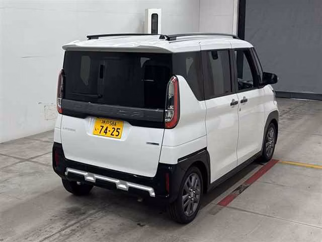 MITSUBISHI DELICA MINI
