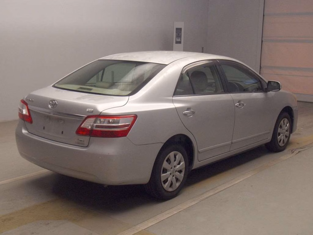 TOYOTA PREMIO