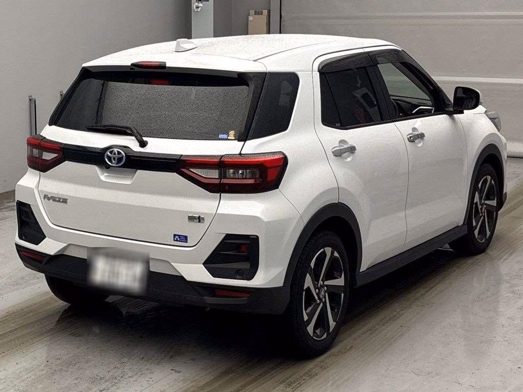 TOYOTA RAIZE