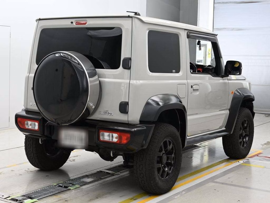 SUZUKI JIMNY SIERRA