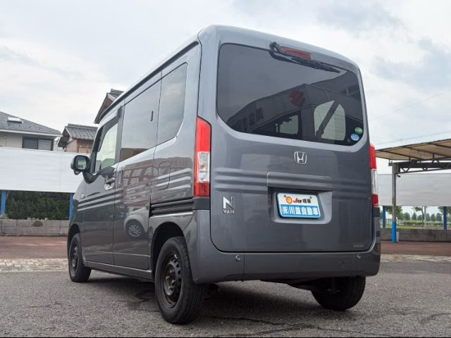 HONDA N-VAN