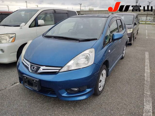HONDA FIT SHUTTLE