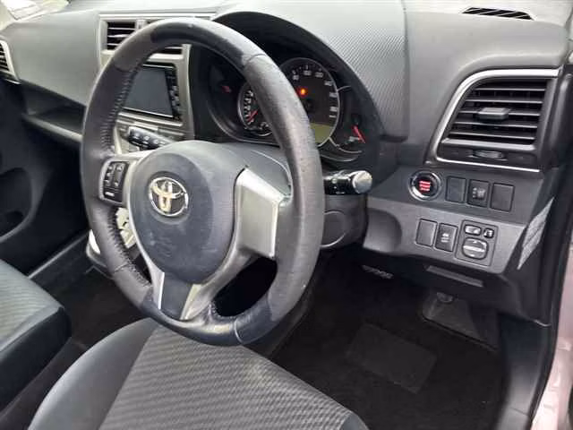 TOYOTA RACTIS