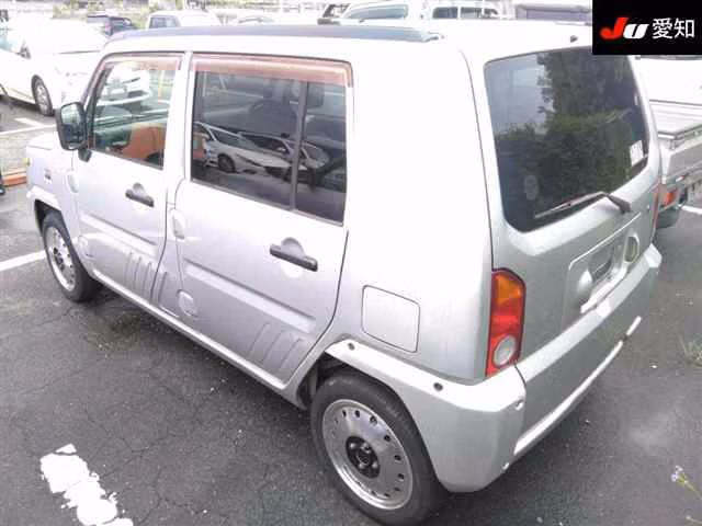 DAIHATSU NAKED