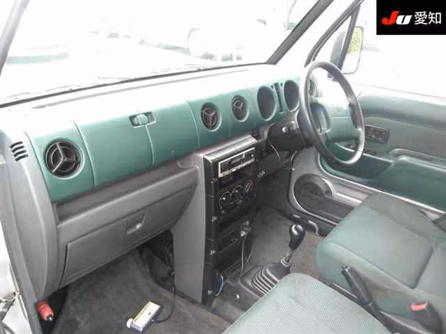 DAIHATSU NAKED