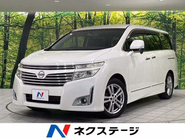 NISSAN ELGRAND