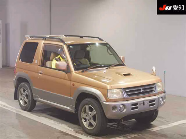 Mitsubishi Pajero Mini