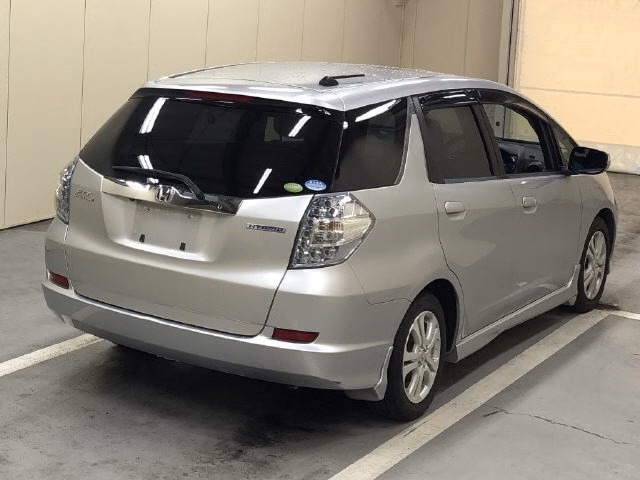 HONDA FIT SHUTTLE
