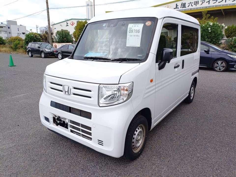 HONDA N-VAN