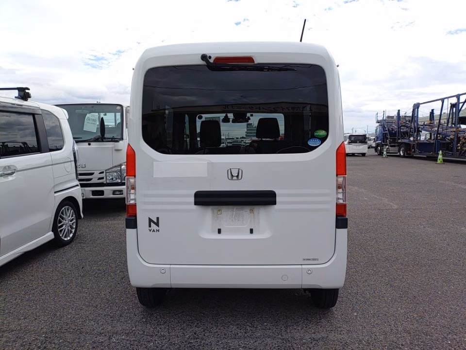 HONDA N-VAN