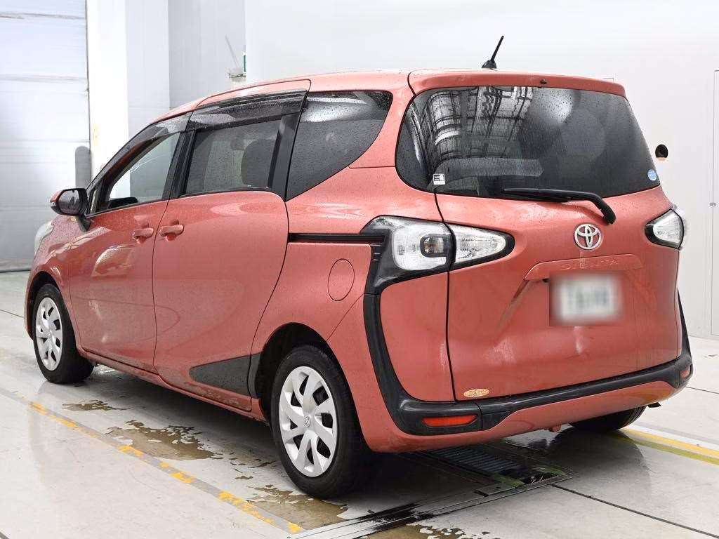 TOYOTA SIENTA