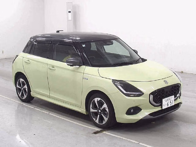 SUZUKI SWIFT
