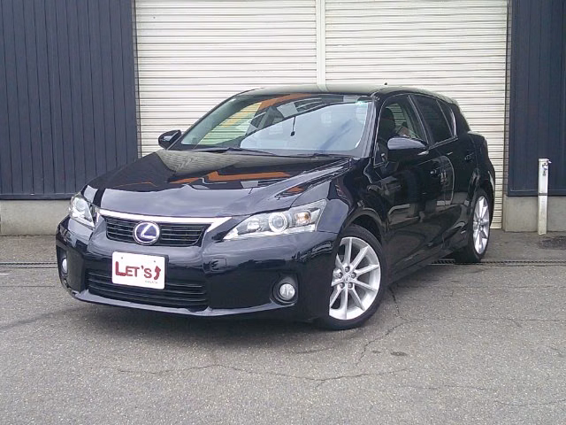 LEXUS CT200H
