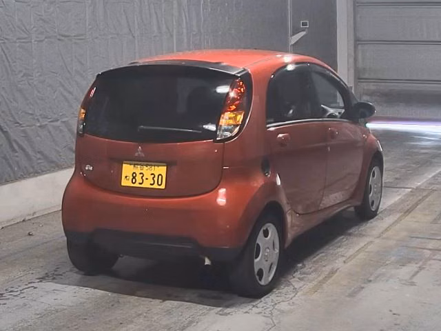 MITSUBISHI I
