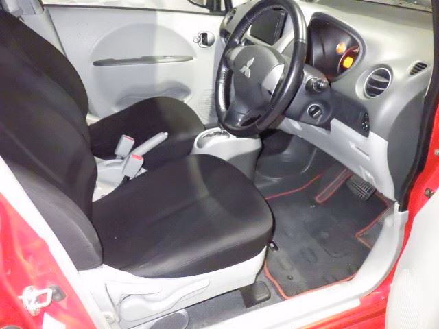 MITSUBISHI I