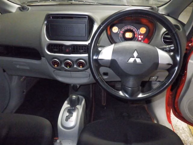 MITSUBISHI I