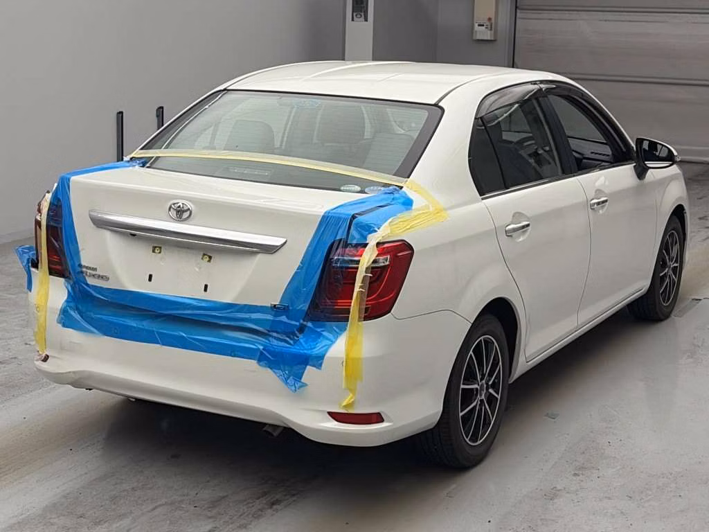 TOYOTA COROLLA AXIO