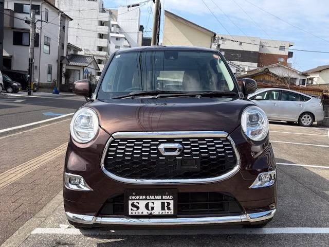 DAIHATSU CAST