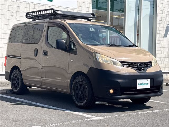 Nissan NV200