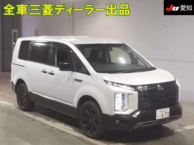 MITSUBISHI DELICA D:5