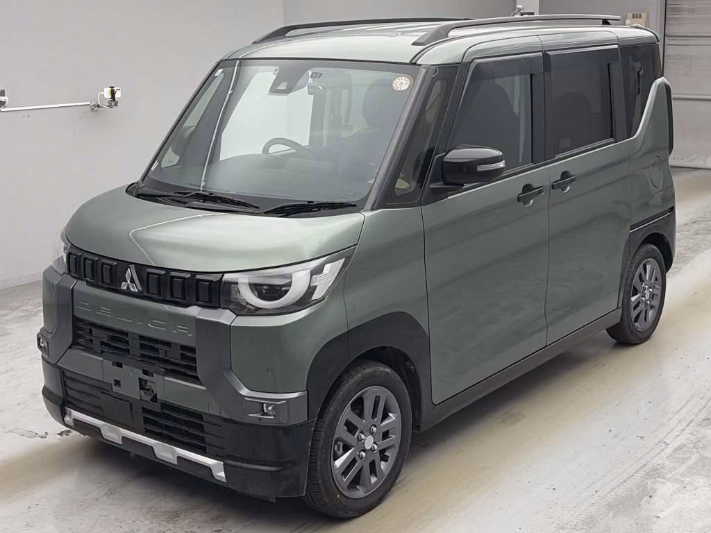 MITSUBISHI DELICA MINI