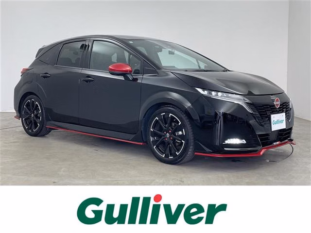 Nissan Aura