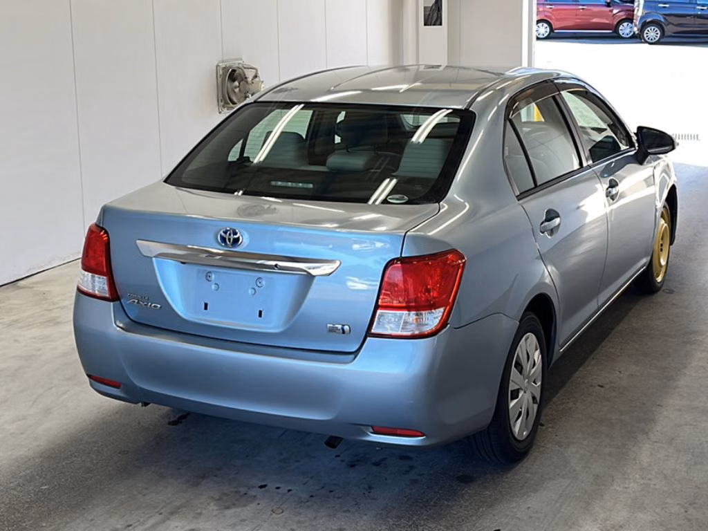 TOYOTA COROLLA AXIO