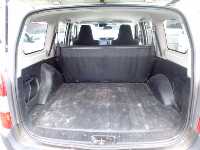 MAZDA FAMILIA
