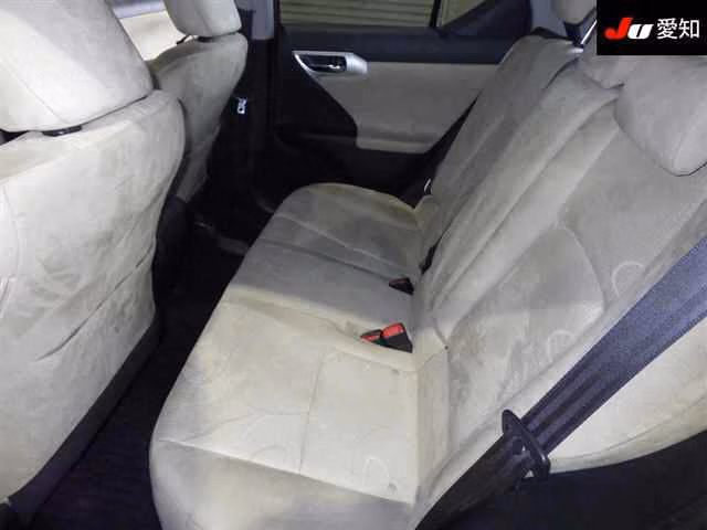 LEXUS CT200H