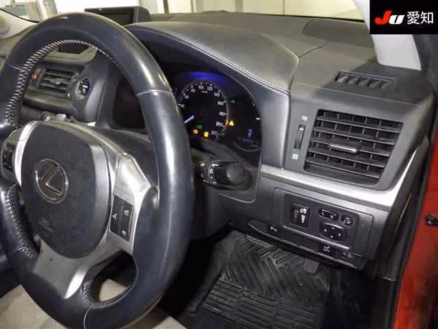 LEXUS CT200H