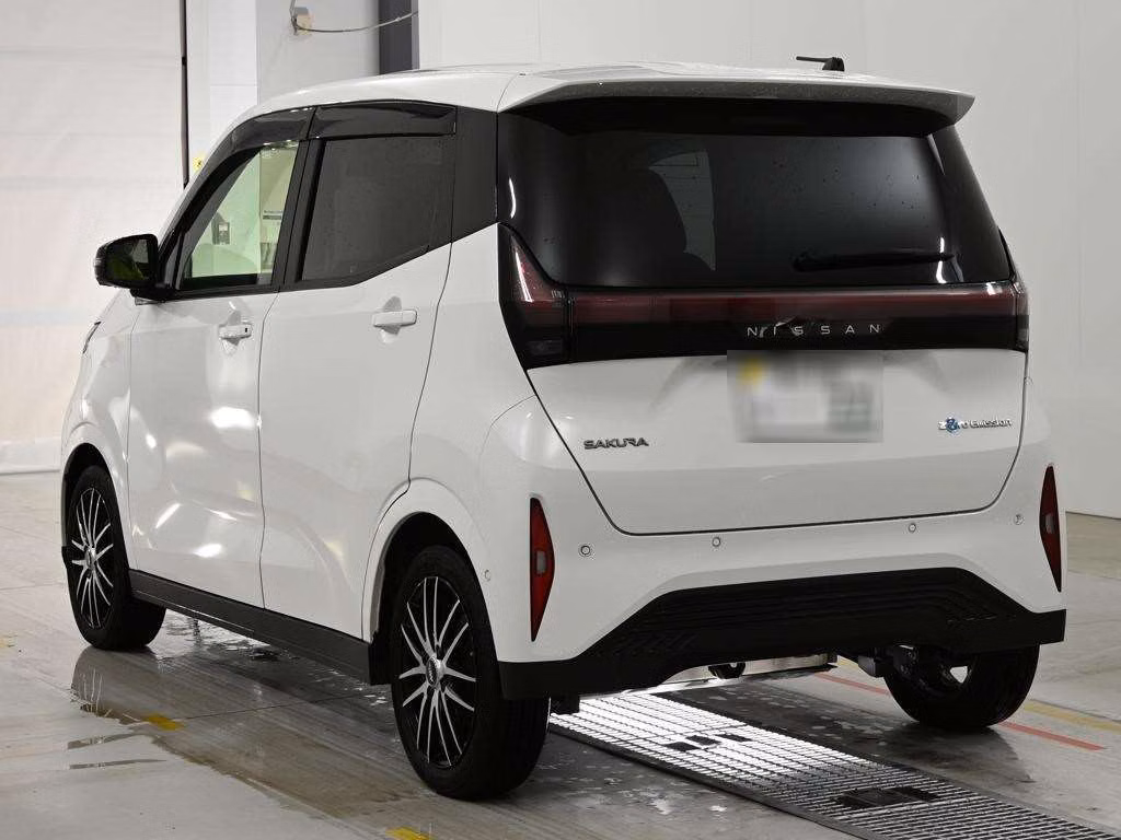 NISSAN SAKURA