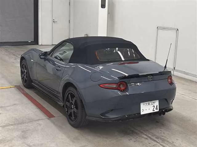 MAZDA ROADSTER